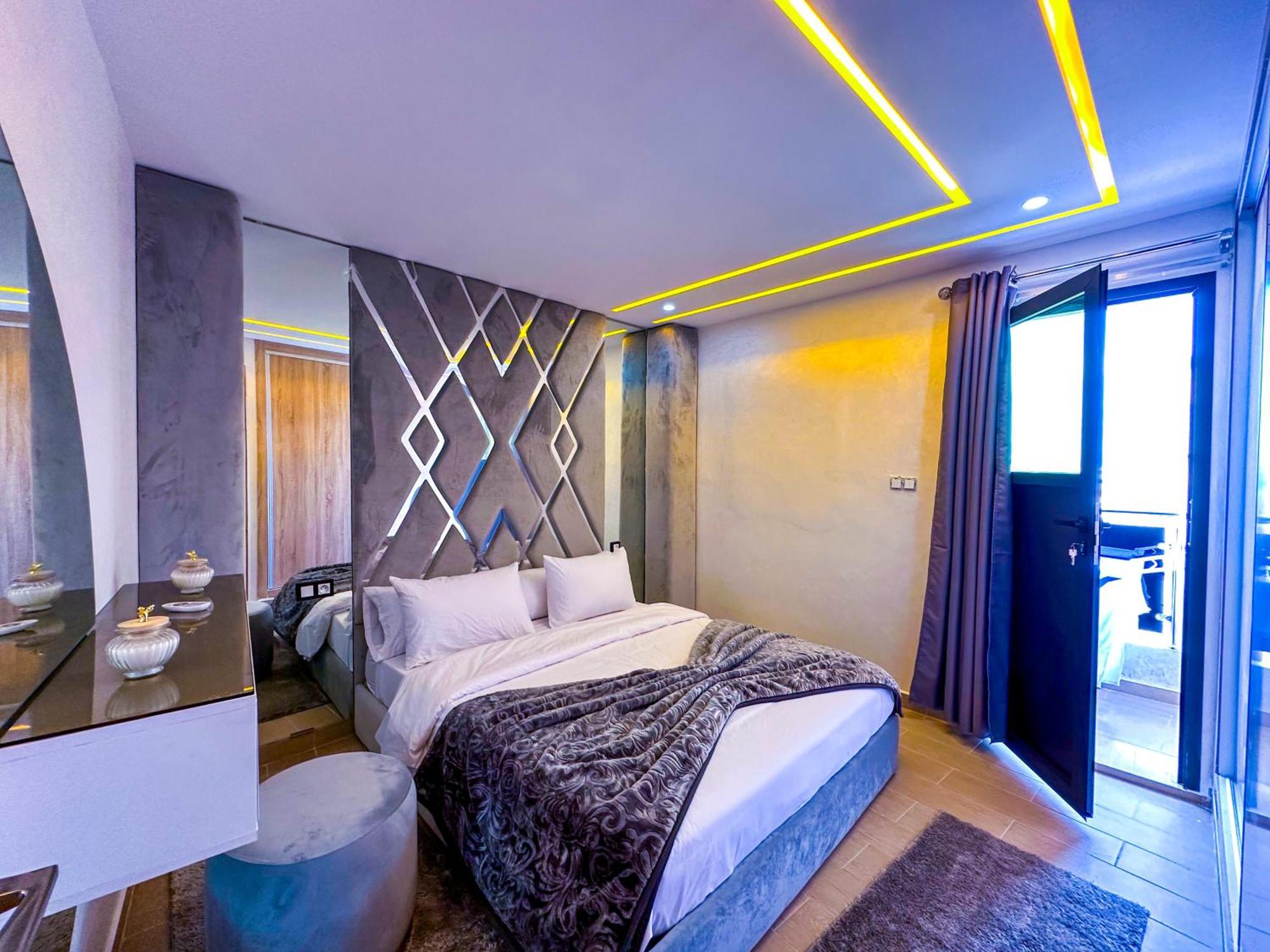 Veluxa - Luxury Holiday Homes - Centric Flat Tânger Exterior foto